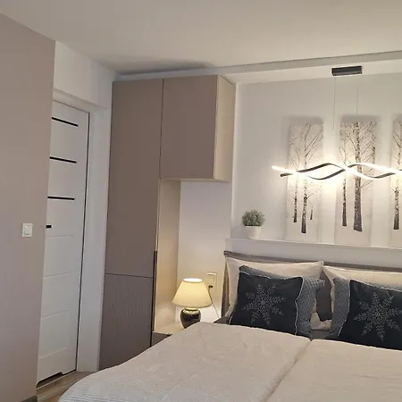 Δωμάτια σε οικογενειακή κατοικία 19a